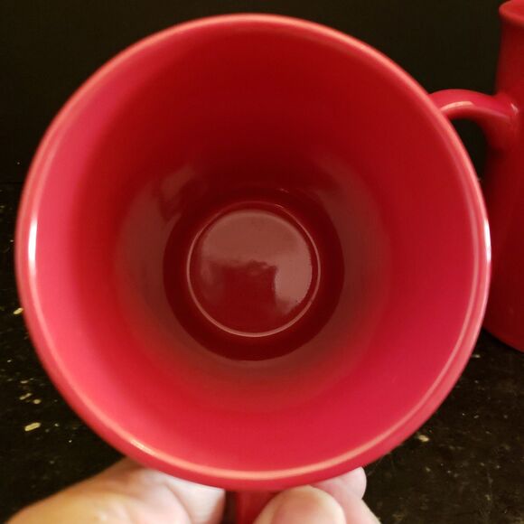 STARBUCKS Red Ceramic 11 oz Tall Mugs Christmas Valentines Discontinued Set 2 - Picture 5 of 10